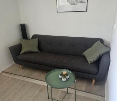 Klofta House | Rooms in Montana Guest house