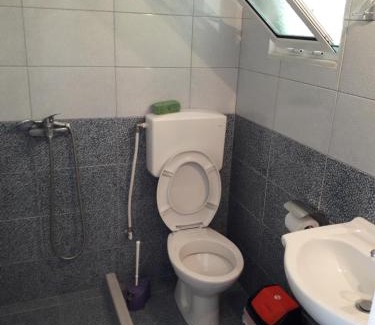 Himare Apartment | Rooms village center