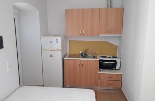 Himare Apartment | Rooms village center