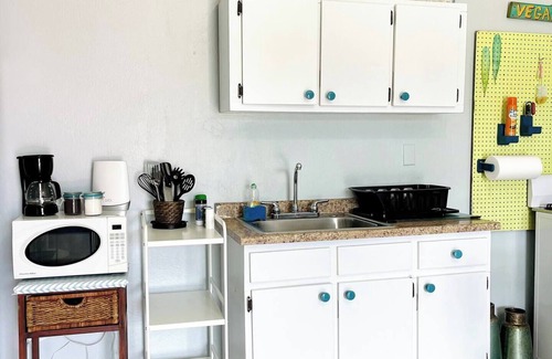 Ceiba Apartment | Roomy Eco-Friendly Stay | Queen Bed + Sleeper, Solar-Powered | Close to Culebra Ferry