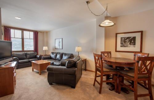 Winter Park Apartment | Roomy Zephyr Mountain Lodge Condo with Perfect Slope View from Balcony condo