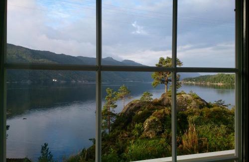 Suldal House | Ropeid Fjordferie Vindafjorden