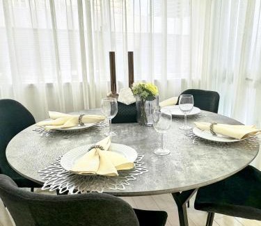 Roppongi Apartment | Roppongi 4 minutes, 4 person mansion,Dyson hair dryer, POLA toiletries