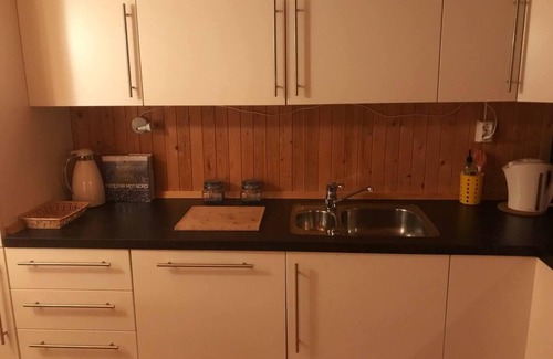 Straumsjoen Cabin | Rorbu 3-Bed Fishermans Cabin in Straumsjoen
