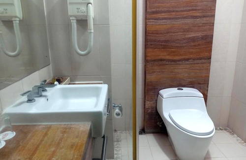 Sewon Hotel | Ros-In Hotel Yogyakarta