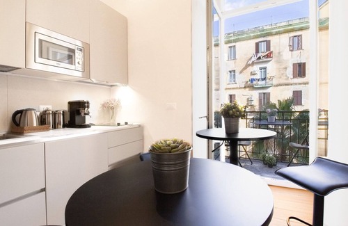 Montecalvario Apartment | Rosa Monastery:Bilo 3 Castle Rooms