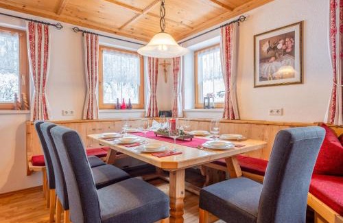 Ramsau im Zillertal Ski Chalet | Rosalie-Lorena