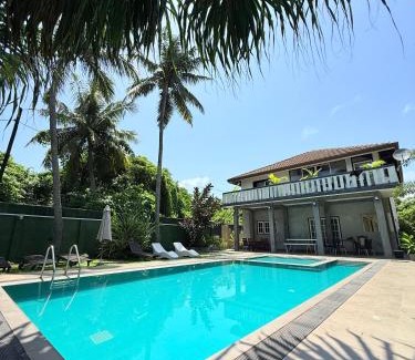 Wennappuwa Bed & Breakfast | Rosanuka Beach Villa