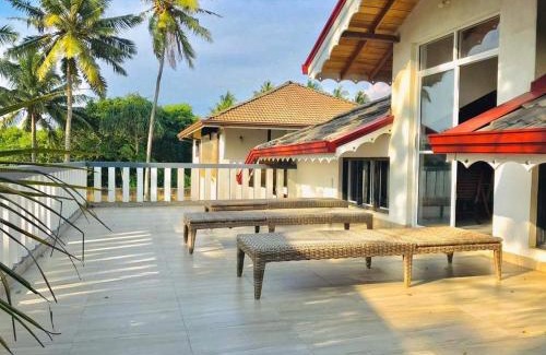 Wennappuwa Bed & Breakfast | Rosanuka Beach Villa