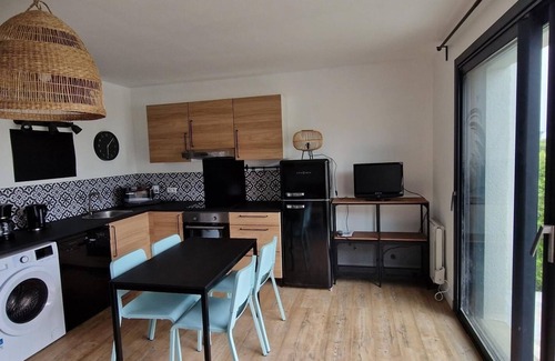 Roscoff Apartment | Roscoff, ground floor apartment with garden 2 steps from the beaches