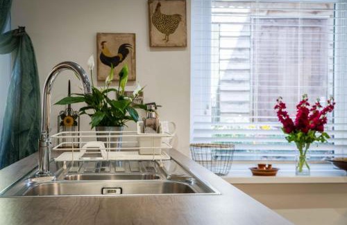 Bishopston House | Rose Cottage - 3 Bedroom - Murton Mumbles