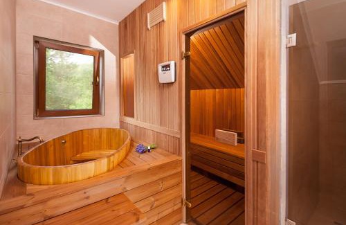 Valea Tirnei Cabin | Rose Hip Hill Guesthouse