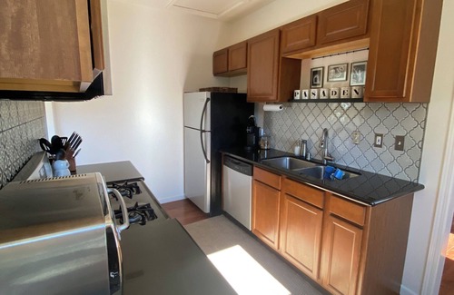 North Central House | Rosebud: Charming 2-bedroom home in Pasadena