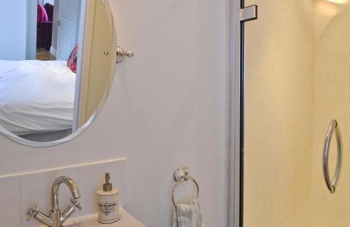 Moffat House | Roseburn Cottage
