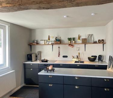 Eisemroth House | Rosehill Cottage 1699 - Stilvolles Hideaway, Berge & See