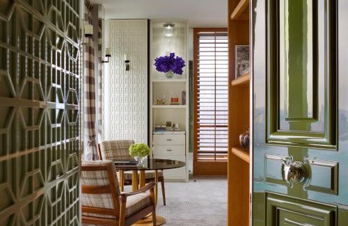 Tsim Sha Tsui Hotel | Rosewood Hong Kong