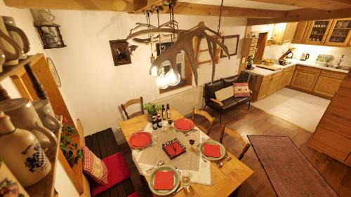 Fluorn House | Rosi´s Häusle Schwarzwald/Terasse mit Garten