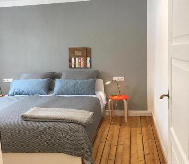 Thalkirchdorf Apartment | Rosinas - Christian
