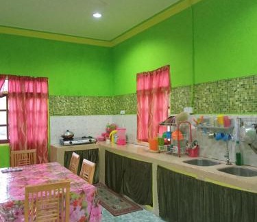 Kampung Penarik House | Rosma homestay