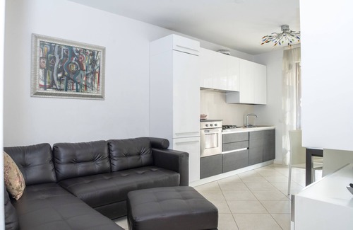 Marebello Apartment | Rosmini Serbati