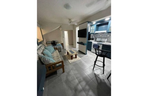 Haggatt Hall Apartment | Ross students Available from October long term Ross Uni 5 mins drive