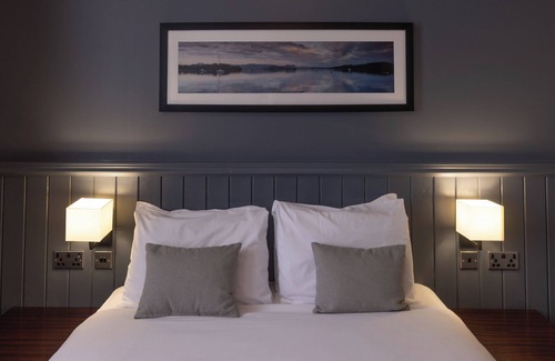 Rhu Hotel | Rosslea Hall Hotel