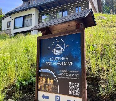 Strazne Ski Chalet | Roubenka Pod hvězdami