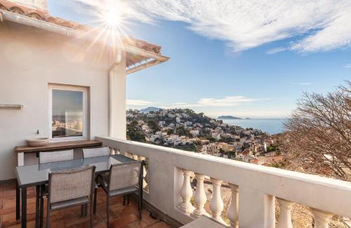 Bompard Apartment | Roucas Blanc Vue Mer Exceptionnelle