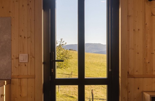 Menthonnex-sous-Clermont Ski Chalet | Roulotte Paradis: Insolite, SPA Privatif, Piscine