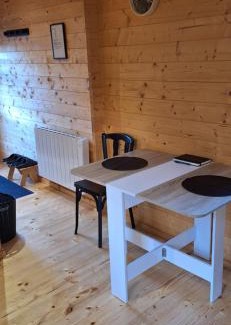 Arrest Ski Chalet | Roulotte la Bohême est son Spa en Baie de Somme