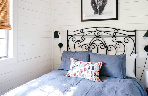 Ledbetter Cabin | Round Top Royale R.2 - 6 miles from Round Top!