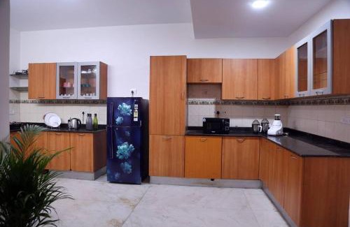 Gachibowli Apartment | Row House 4 BHK - 4 balconies-Near AIG Hospital, Gachibowli