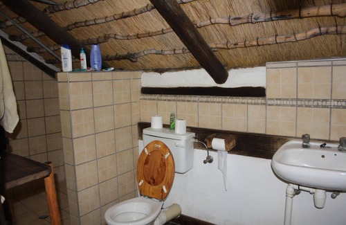 Grootfontein Cabin | Roy's Rest Camp