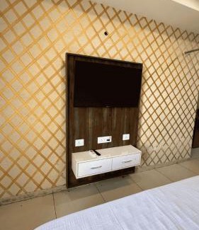 Zirakpur House | Royal castle