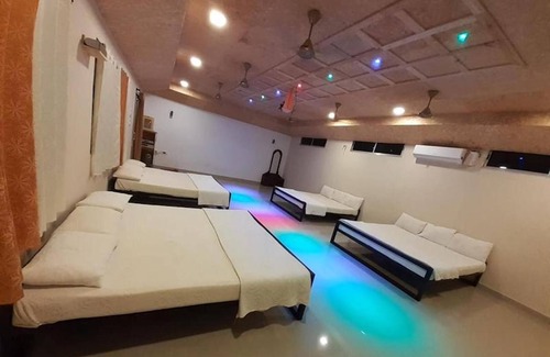 Anaimalai House | Royal Cottage, Anaimalai room 2