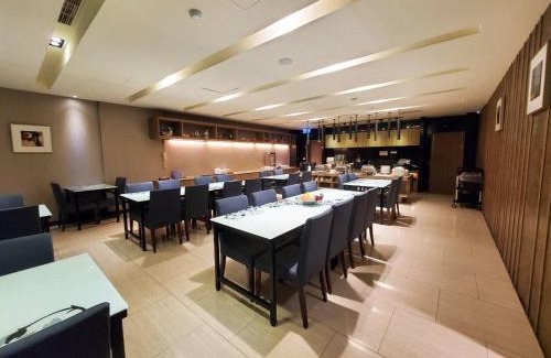 East District Hotel | Royal Guest Hotel