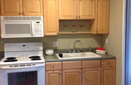 Naples Cottage | Royal Harbor Pet Friendly! Naples voted #1 place in the country to live. See why