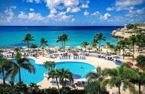 Maho Reef Resort | Royal Islander Club Resort La Plage