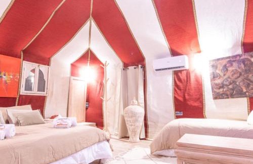 Lac Yasmins Other | Royal Luxury Cafe Du Sud