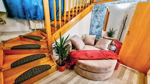 Cluj-Napoca City Centre Apartment | Royal mansion in Unirii Square