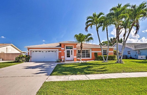 Royal Palm Beach House | Royal Palm Beach Retreat about 13 Mi to Beach!