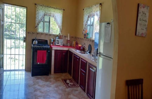 Crooked Tree House | Royal Properties Link