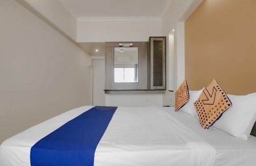 Gandhi Nagar Hotel | Royal Regency Lodge