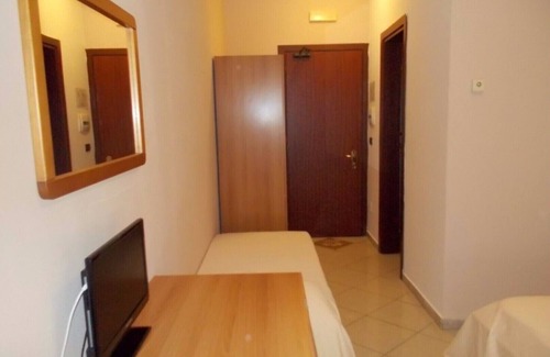 Ospedaletto D'Alpinolo Hotel | ROYAL ROOM WITH BALCONY - ROYAL HOTEL