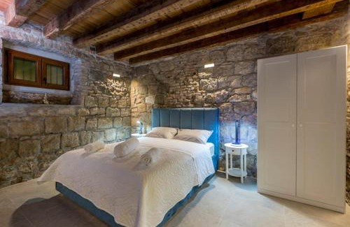 Split Apartment | ROYAL SPA-LATUM APARTMENT