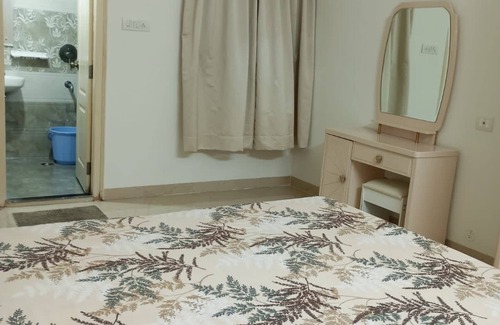 Banjara Hills Apartment | Royal Suites @ Banjara Hills road number 12