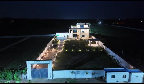 Chevella House | Rs cinema villa