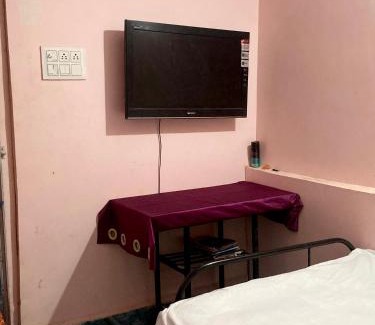 Nagpur House | Ruby International AC Dormitory and Guest House