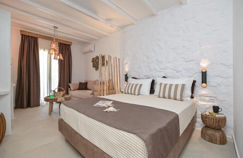 Agios Prokopios Apartment | Ruby of Naxos