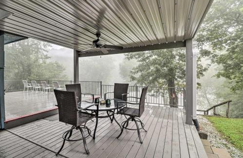 Boswell House | Rubys Landing Cottage with Deck and White River Views